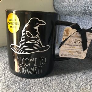 NWT Rae Dunn Harry Potter Color Changing Mug Slytherin Welcome to Hogwarts